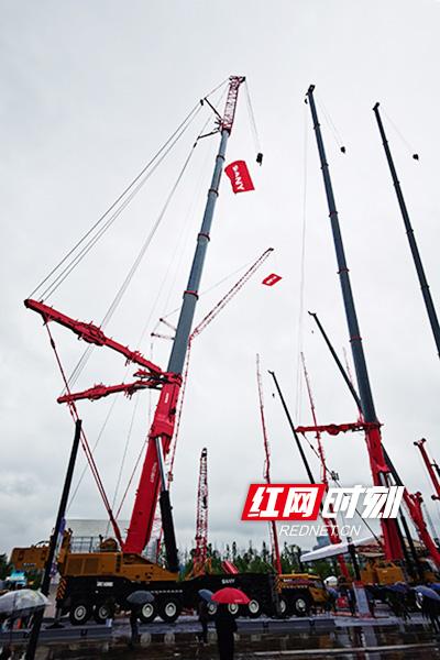 国产工程机械展