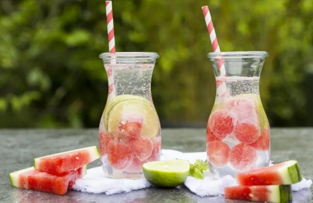入伏，吃冷饮的3个“健康技巧”你必须知道