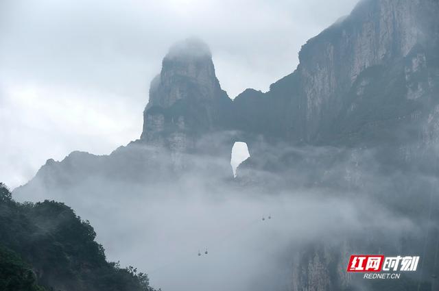 張吉懷高鐵即將開通運營，沿線美景再也藏不住瞭