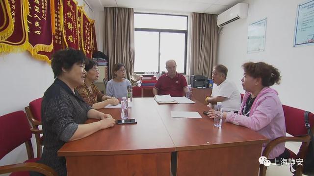 怎么回事？！自己购买的房屋，突然间成了“别人的”？这条维权路，“银发盾牌”一陪就是近8年→