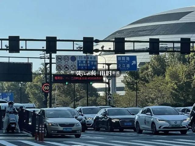 杭州轮式洗砂机的简单介绍