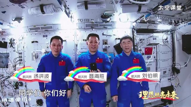 参观国际工程机械展观后感