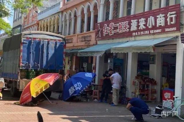 海南一商铺突发爆炸，已致2死3伤