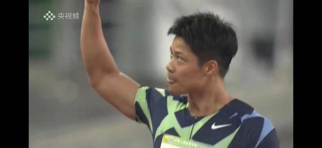 蘇炳添謝震業(yè)湯星強吳智強四人奪冠（謝震業(yè)、蘇炳添攜手奧運聯(lián)隊，奪得男子4×100米接力金牌）