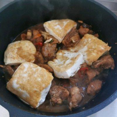 东北砂锅酱脊骨做法（名厨汁味圆中秋美味）(10)