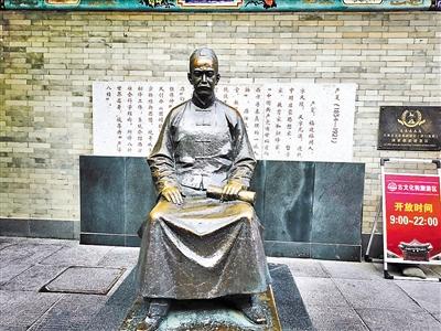 聪明全在大脑门儿上了 ……