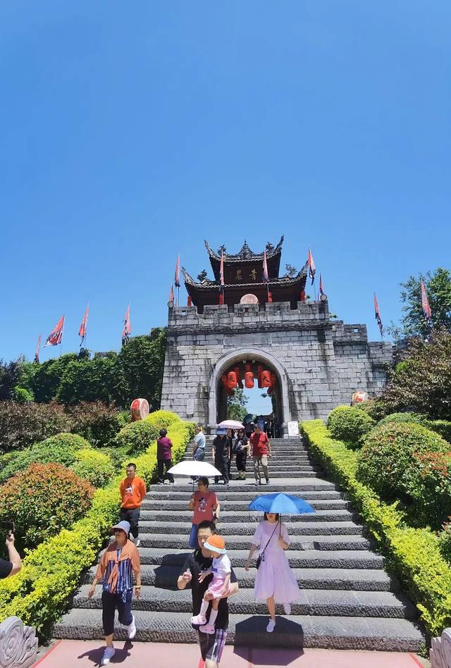 毕节鹅卵石制砂机价格