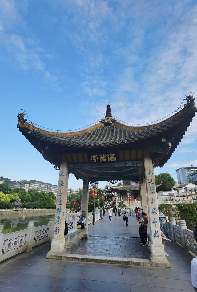 安顺鹅卵石破碎制砂机哪家好