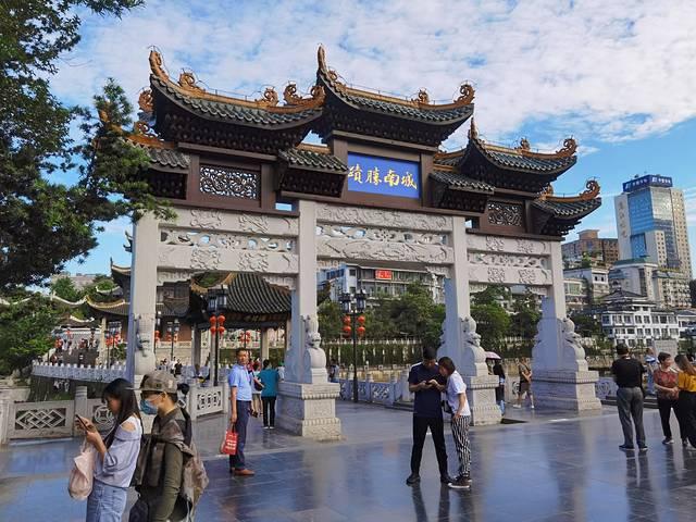 安顺鹅卵石破碎制砂机哪家好
