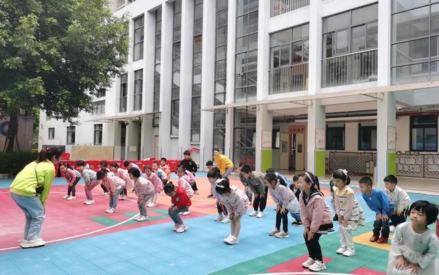 幼儿成长 教师先行 | 诺亚舟中大星耀幼儿园主题教研活动