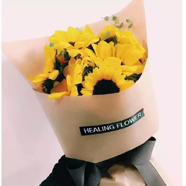 晚安说说句子190329：愿你人生的最开心，永远被最爱的人刷新
