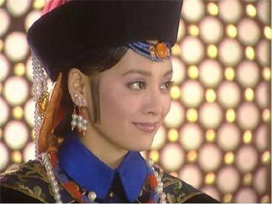 她13岁嫁给皇太极 后辅佐两代君王 75岁才去世 太阳信息网