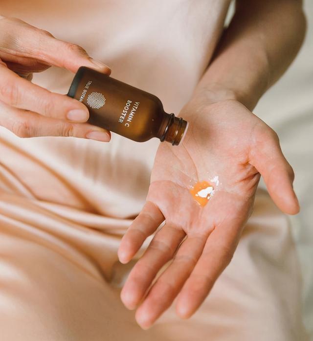 雏菊的天空身体乳祛痘