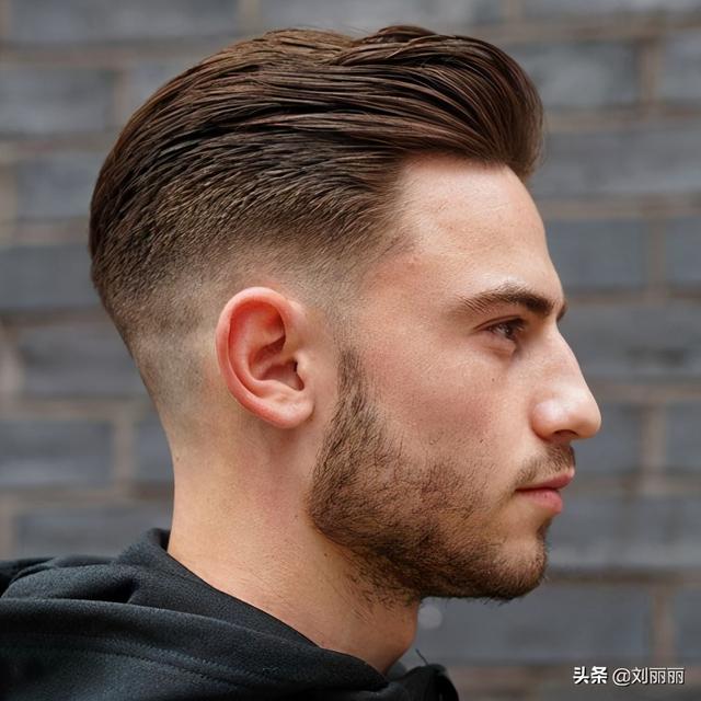 发型图片2020最新款男生(男士2022年最流行发型图片大全)-天晟网