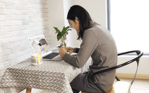 快速减双下巴的方法（戒掉4个坏习惯快速消灭双下巴）