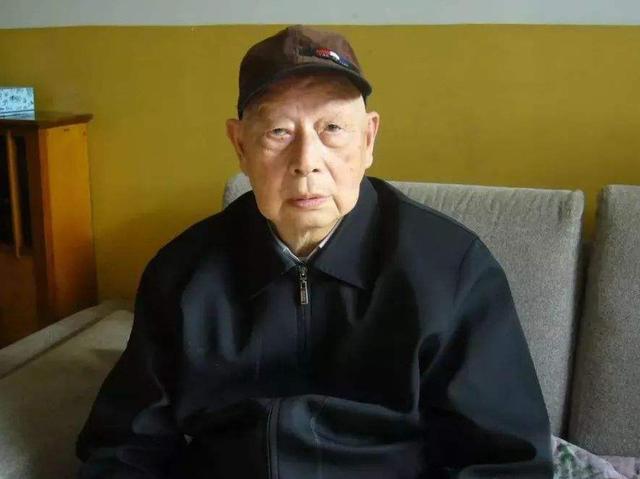 又一名将军逝世，1955年授衔的将军如今只剩下一人了，今已103岁
