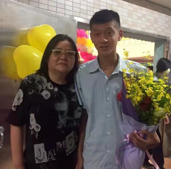 女人的马仔是什么意思