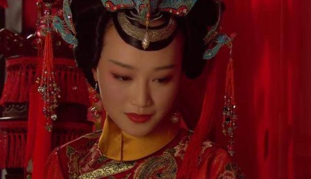 历史上的果郡王:果郡王浣碧大婚当天，说错一个字，被人听到他和甄嬛都得死