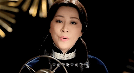 明明“廉颇老矣”，非要“尬演少女”的5大女星，羞不羞？