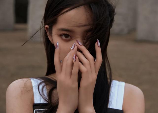 ����üëŨ��Ů����(������������ױ����Ȧ��ŷ�����ȣ������м���ں��ࣿ)