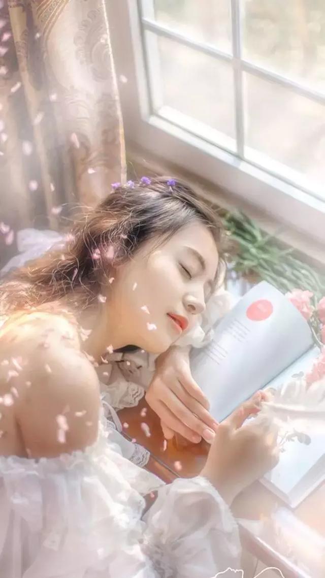 晚安短语181207：世不遇你，生无可喜