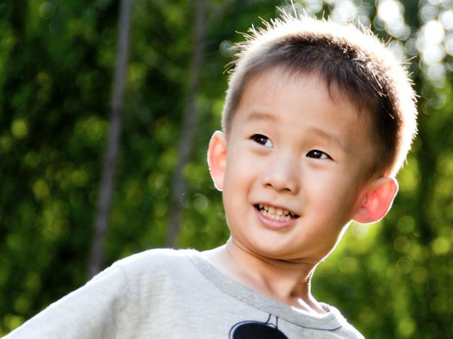 有男孩的家长，常允许儿子做这几件事，孩子会变得越来越优秀