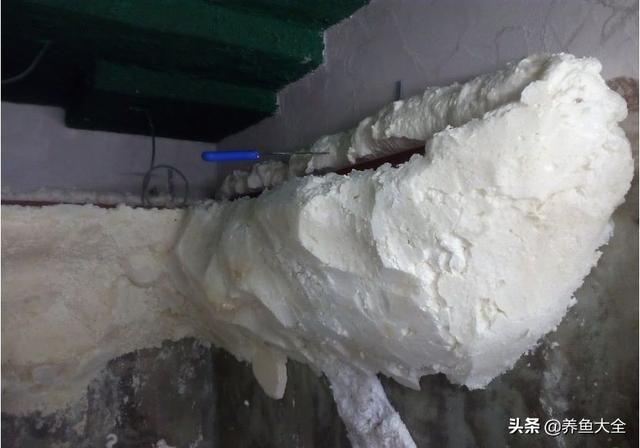 鱼缸制氧过滤机带装饰