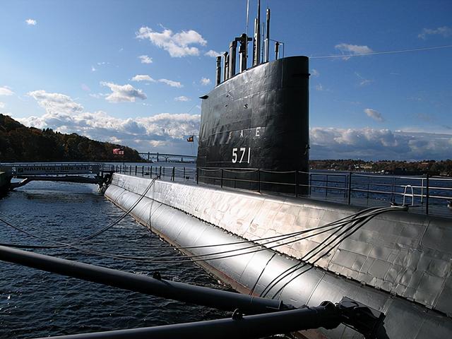核潜艇有哪些基本知识（如幽灵般的核潜艇）(8)