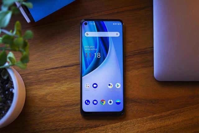 为啥中国手机在海外卖得好？这下真相了：原来国外手机能这么贵