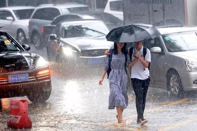 下雨感慨说说心情