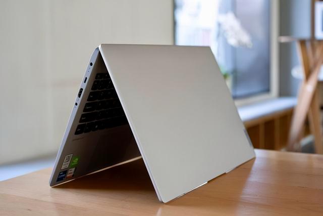 联想小新15横向对比,2020和小新pro13