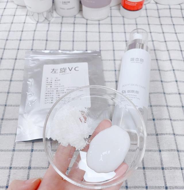 最容易变白的身体乳牌子