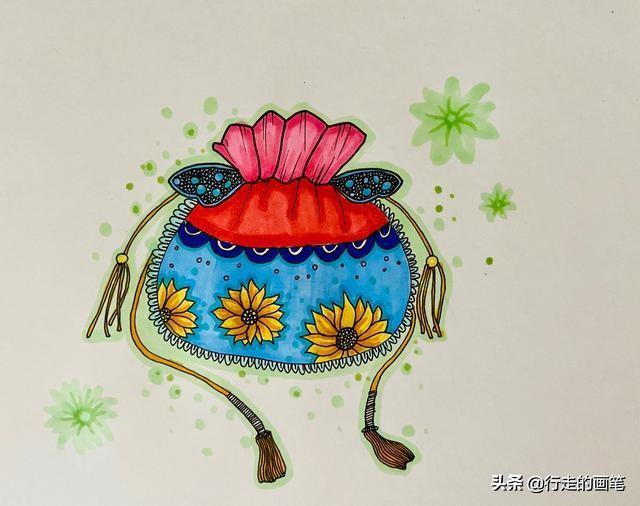 选用浅绿色为小香囊画出背景.