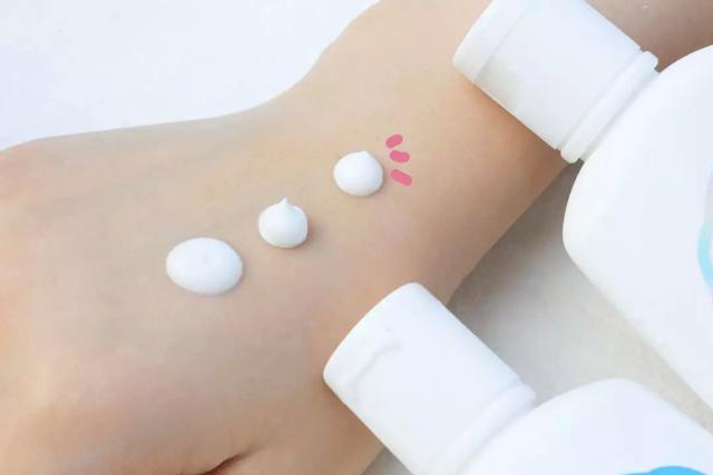 百元美白身体乳