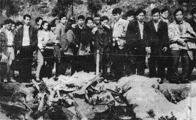 空难遗体太惨了图片空难事件真实图片