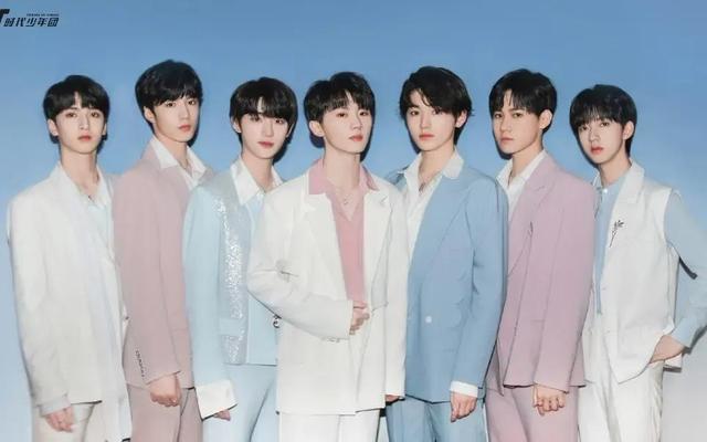 吻文《刀马旦》好香,轩轩《屋顶着火》好香,贺儿《末路狂花》小张张