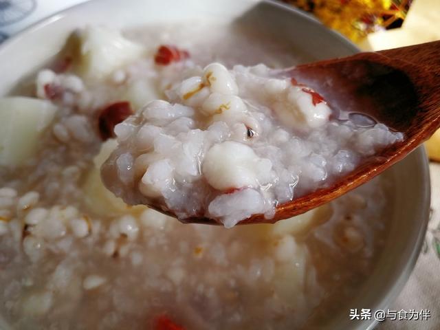 白露将近，“防和养”是关键，多喝这“3汤2粥”，顺应时节过秋天