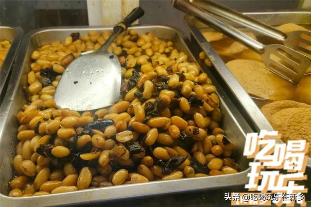五丰清河老街灌汤小笼包280克价格（这家92年老牌卤菜店）(10)
