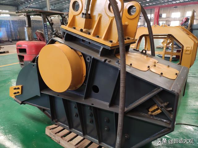 包含管道破碎机的安装的词条