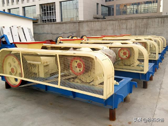 制砂机的主轴用什么材料_制砂机主轴总成装配