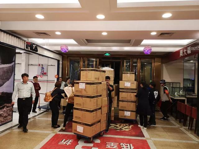 北京甘家口大厦年底再见甘家口大厦甘家口大厦地下超市