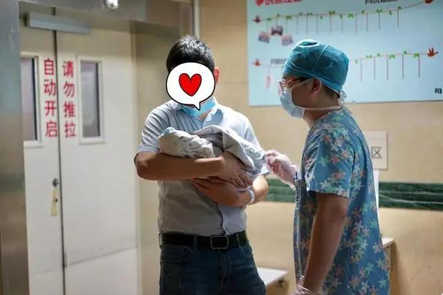 上海生孩子接生流程（亲手给自己老婆接生）(8)