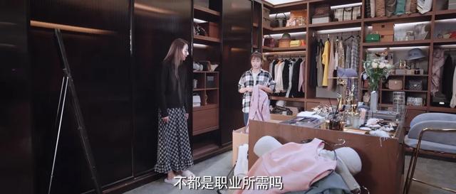 地毯卧室装修效果图(主卧室地毯装修效果图大全)