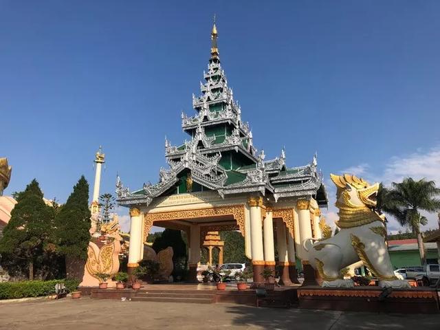 西雙版納旅遊必去景點,西雙版納值得一去的景點(熱帶雨林與人文歷史交