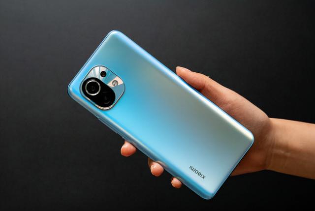 双11想换手机 用过这三款都知道 款款都好用价格还不贵可以随便买