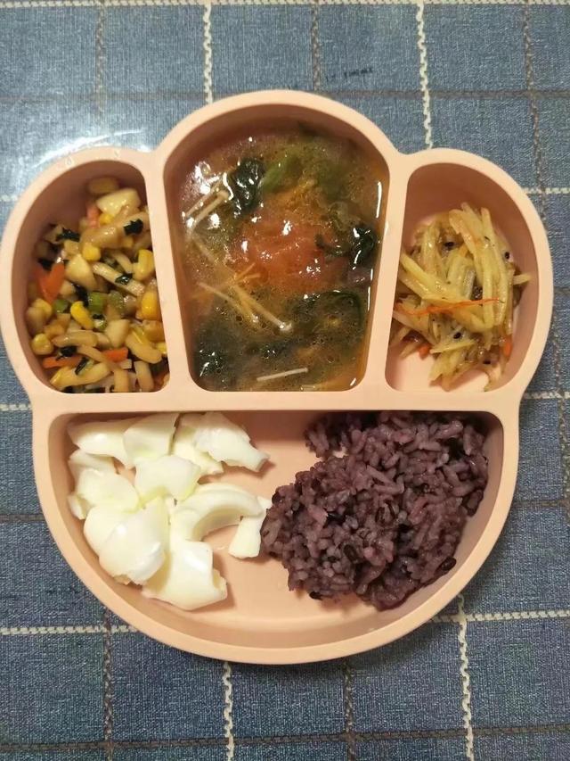 每天坚持做的一件事，两岁宝宝的午餐