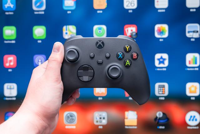 Xbox Series X 的不完全跳坑指南：主机解读、游戏体验以及生态介绍