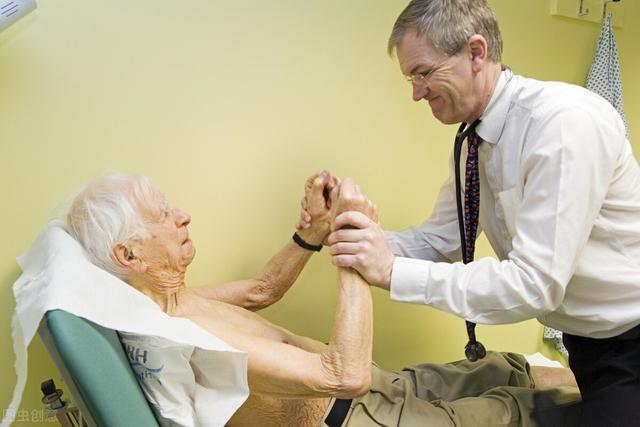 经常出现眩晕，别忽视！警惕脑梗塞