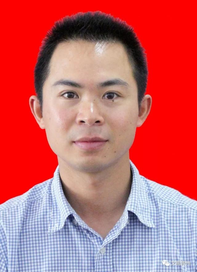 申展宇信息工程大学