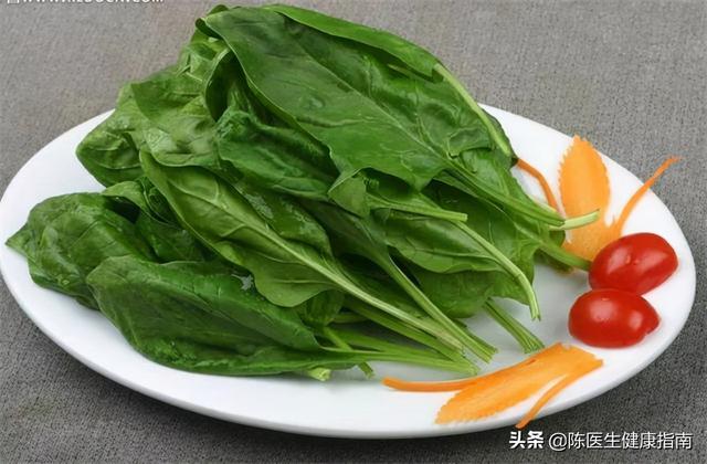 老年人预防脑梗与老年痴呆，如何补充叶酸与B12很重要！请看此文